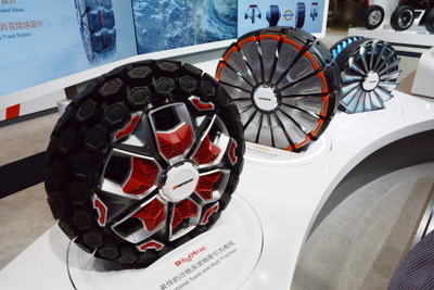 【上海モーターショー15】産学協同プロジェクトによるコンセプトタイヤを展示…ハンコック 画像