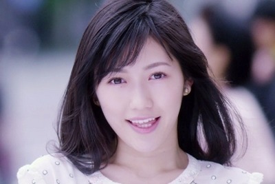 プレゼント抱え全力疾走…AKBまゆゆを待ち構える謎の結末 画像