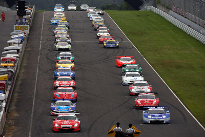 【SUPER GT】写真蔵…第5戦、ホンダ伊藤/ファーマン組がランキング首位 画像