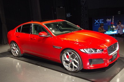 【ジャガー XE 発表】ディーゼル車も登場「日本に最適なジャガー」、477万円から 画像