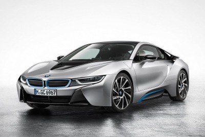 BMW のPHVスポーツ、i8…エンジンオブザイヤー2015受賞 画像