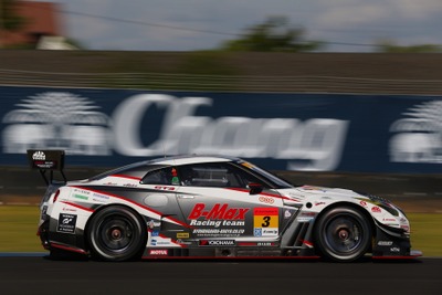 【SUPER GT 第3戦】GT300クラスで GT-R が2戦連続ワンツー…星野一樹&高星明誠が勝利 画像