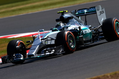 【F1 イギリスGP】初日フリー走行はロズベルグがトップ…フェラーリ勢も速さをみせる 画像