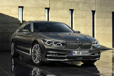 BMW 7シリーズ 新型に「デザインピュアエクセレンス」…さらなる高級感を追求 画像