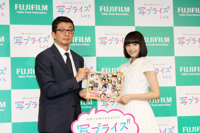 富士フイルム、フォトプリント機の最新モデル発表…カンタン操作 画像