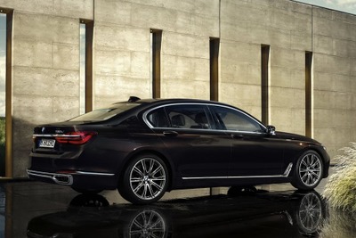 BMW 7シリーズ 新型に「インディビジュアル」…ワンオフのカスタマイズが可能 画像