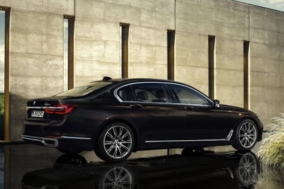 BMW 7シリーズ 新型に「インディビジュアル」…ワンオフのカスタマイズが可能 画像