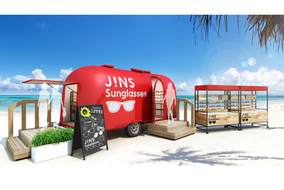 JINS、サングラスの移動販売車で全国夏のスポットをキャラバン 画像