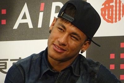 ネイマール選手、バルサ絶好調の秘密は「たっぷり寝イマール」 画像