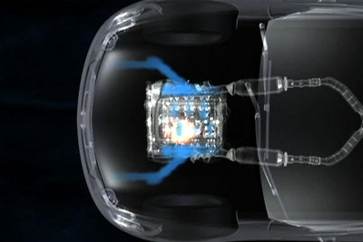 日産VQエンジン新型　クリアで迫力ある加速音 画像