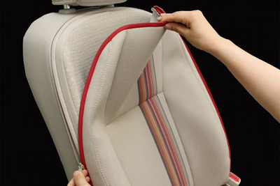 トヨタ紡織、自動車用ウォッシャブルカバーシートを開発…全席のカバーが洗濯可能 画像