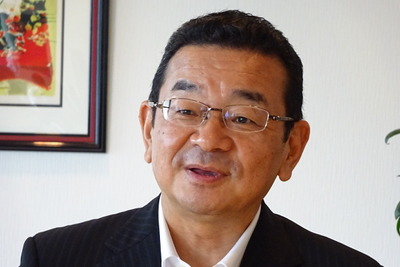 ホンダ八郷社長「電動化のキーはプラグインHV」 画像