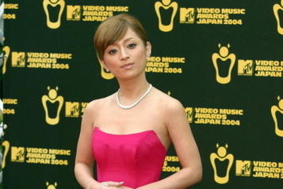 浜崎あゆみとglobe、同日に新アルバム…あゆ軍配に小室哲哉複雑 画像