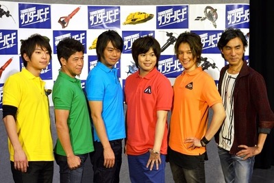 最先端CGでよみがえる「サンダーバード」…メカデザインは日本人 画像