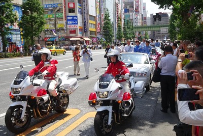 自工会 池会長「安全意識高め、楽しんで」…秋葉原で「バイクの日」イベント 画像