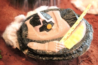 2年ぶりの「Gとうふ」は、トリプルドムを模したチョコレートデザート 画像