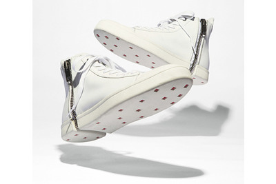 ジップがサイドをぐるりと1周…こだわりのディーゼル新作スニーカー 画像