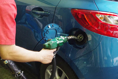燃料油の国内販売、ガソリンなど好調で4か月連続プラス…7月 画像