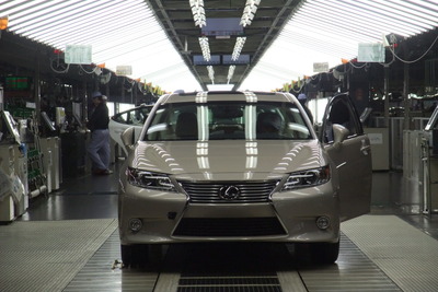 トヨタ自動車九州、工場にモバイルアプリ「セキュアカメラ」を導入 画像
