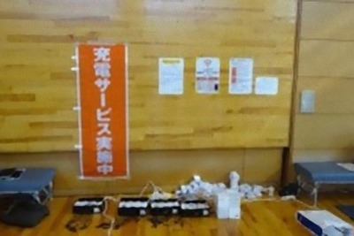 KDDI、茨城県内避難所にWi-Fi…スマホ160台も貸し出し 画像