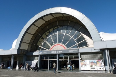 東京臨海高速鉄道、りんかい線の2駅にホームドア整備へ 画像