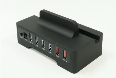 スマホとタブレットを同時に急速充電できるUSB3.0ハブ 画像