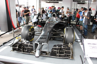 【F1日本G1】鈴鹿に帰ってきたマクラーレン・ホンダ、歴代パワーユニットやマシンを展示 画像