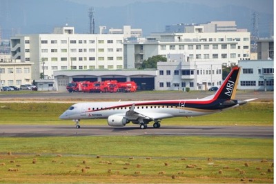 三菱航空機、MRJの高速走行試験を実施へ…初飛行に向けたシンボルデザインを決定 画像