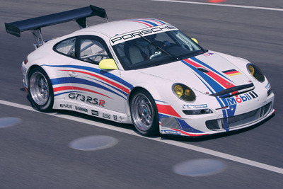 ポルシェ、コックスにポルシェ 911 GT3 RSR の独占販売権 画像