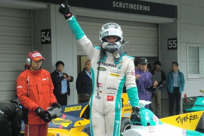 【スーパーフォーミュラ 最終戦】第1レースをロッテラーが制す…石浦が2位で王座に前進、可夢偉3位 画像
