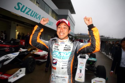 【スーパーフォーミュラ 最終戦】石浦宏明、初のチャンピオンに輝く…第2レースは山本尚貴が完勝 画像