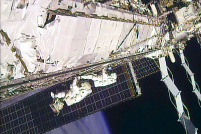 ISS、米国が船外活動が無事に完了…油井宇宙飛行士が支援 画像