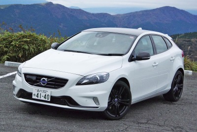 【ボルボ V40 限定車 試乗】走り屋仕様、超お買い得の「カーボン・エディション」…中村孝仁 画像