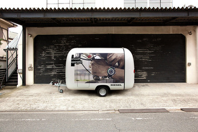 バイクにまたがりロンドンを疾走…ディーゼル タイムフレームスがバーチャルレース開催 画像