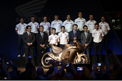 ホンダ、2016年二輪モータースポーツ活動計画を発表 画像