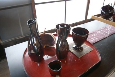 ベルサイユ宮殿の晩餐会で使われた、岐阜県土岐市産の磁器 画像