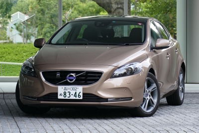 【ボルボ V40 D4 SE 試乗】スポーツモデルに匹敵するほどの力強さ…島崎七生人 画像