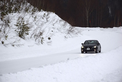 マツダ剣淵試験場が報道初公開…豪雪地帯で車両テスト 画像