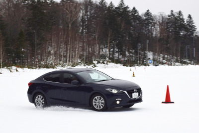 まるでサルトサーキット、マツダ試験場で雪上試乗…「マツダらしい」4WDの神髄を見た 画像