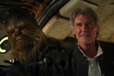 『スター・ウォーズ』、史上最速の世界興収10億ドル突破 画像