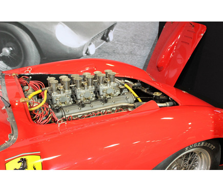 41億円でフェラーリが落札…仏クラシックカーショー SALON RETRO