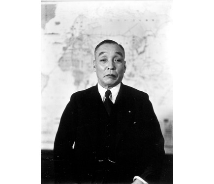 マツダ 強力なアイデンティティの商品群で新世紀へ 1月30日に創立100周年 3枚目の写真 画像 レスポンス Response Jp マツダ 強力なアイデンティティの商品群で新世紀へ 1月30日に創立100周年 3枚目の写真 画像 レスポンス Response Jp