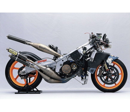 NSR500ハイパー2スト・エンジンの探求 NSR500 ハイパー2スト エンジンの探求|グランプリ出版