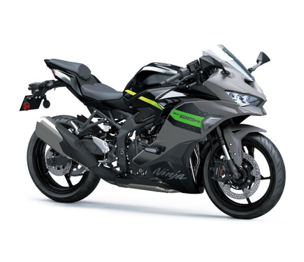 唯一無二の4気筒250cc！カワサキ『Ninja ZX-25』初の特別仕様