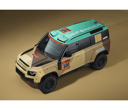 オファーいただいたかた専用 ディフェンダー最強「OCTA」がベース、『ダカール D7X-R』発表