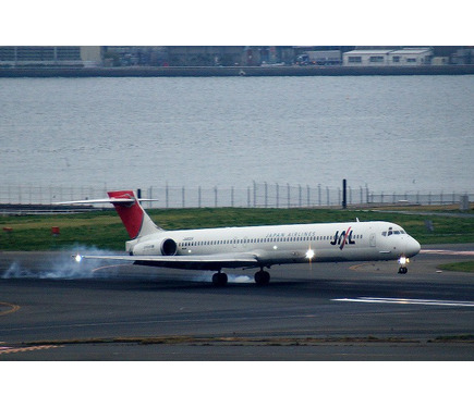 日本航空、マクドネルダグラスMD-90による運航を終了 1枚目の