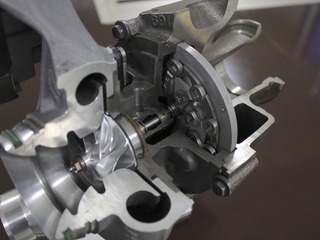 三菱重工、7期ぶりに最終赤字…MRJ開発負担増や三菱自の業績悪化影響 4-6月期決算 画像