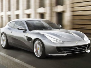 【パリモーターショー16】フェラーリ GTC 4 ルッソ に「T」…V8と後輪駆動で軽量化 画像