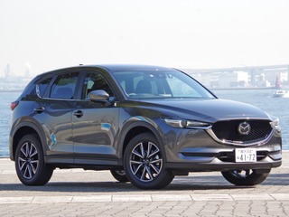 【マツダ CX-5 試乗】街乗りメインなら、ガソリン車が絶対オススメな理由…岩貞るみこ 画像