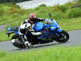 安心感をもたらす35mm増しのスイングアーム…スズキ GSX-R1000R 新型開発チーム【インタビュー】 画像
